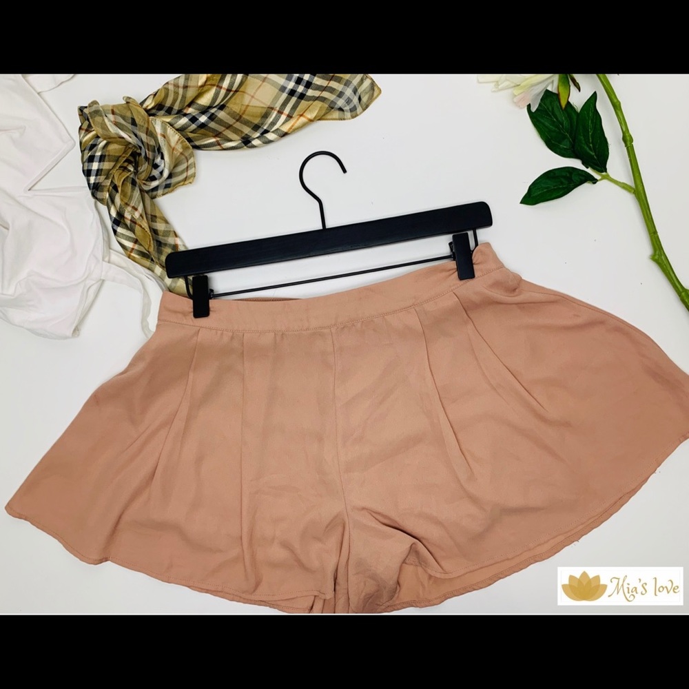 Charlotte Russe Women’s shorts size L - Picture 1 of 9